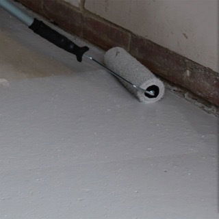 Step4 drybase ecs epoxy floor coating roller application