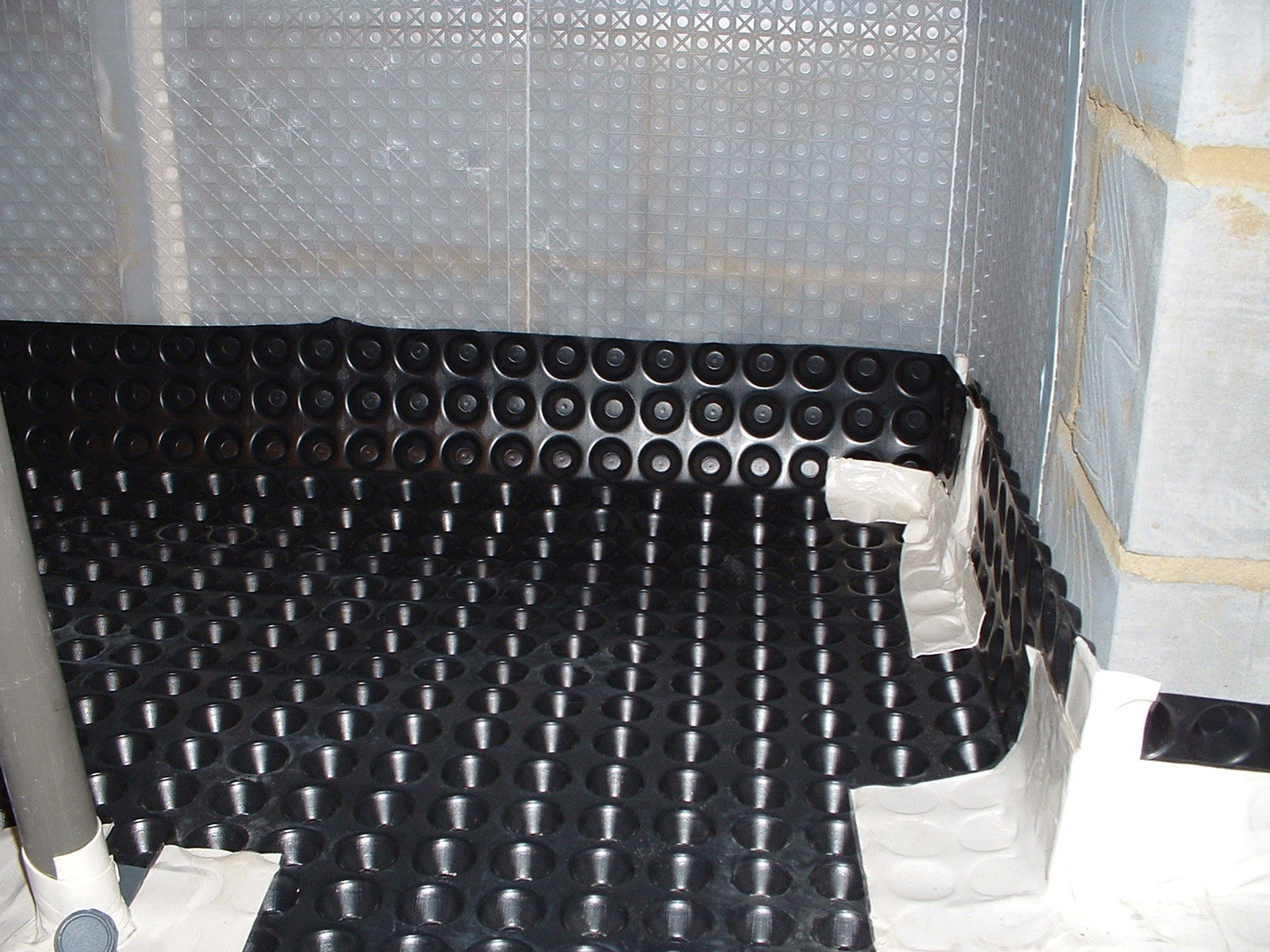 The floor of a barn conversion, using Oldroyd Cavity Drainage Membranes.