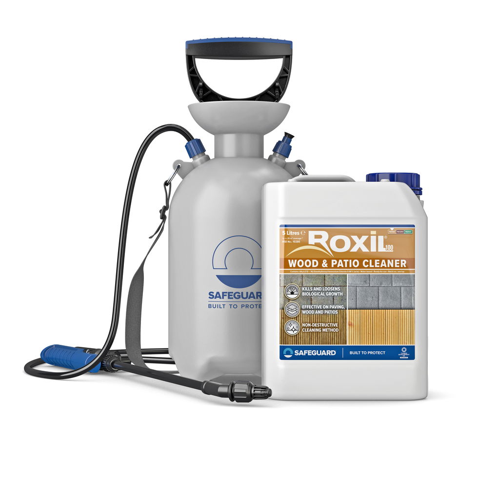 5 L sprayer with Roxil 100 wood and patio cleaner