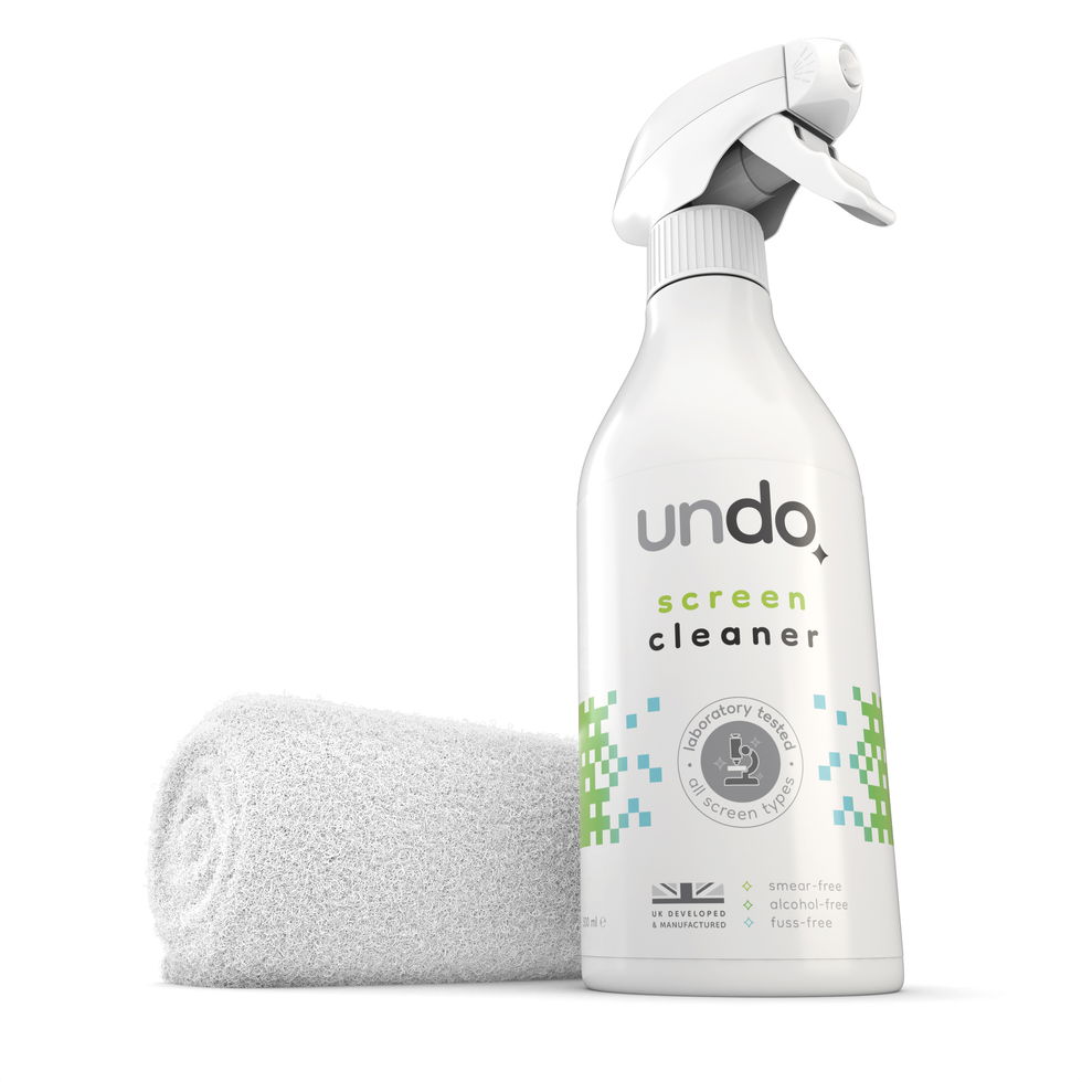Undo Screen Cleaner 500ml spray with cloth (dramatic, white b/g)